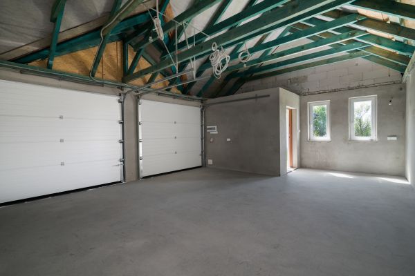 Garage Floor Concrete Repair in Mill Valley